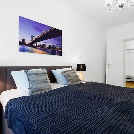 Grand Mitte Apartment