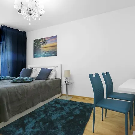 Grand Mitte Apartment