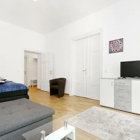 Grand Mitte Apartment *