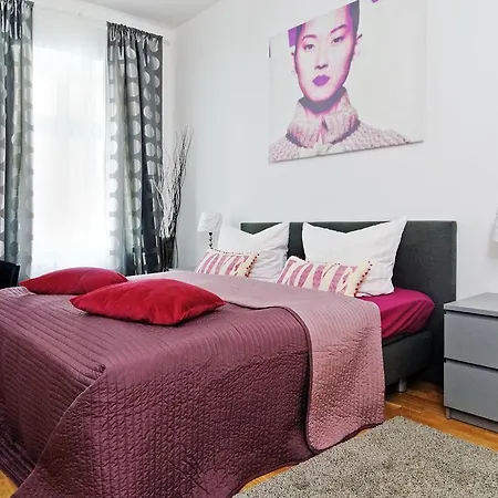 Grand Mitte * Berlin