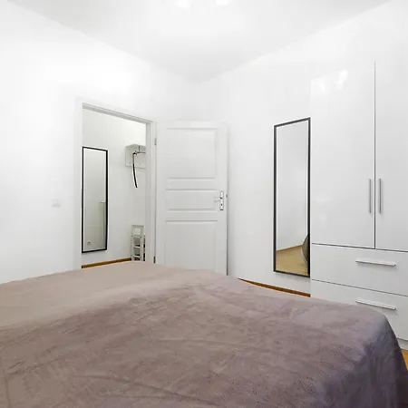 Appartamento Grand Mitte