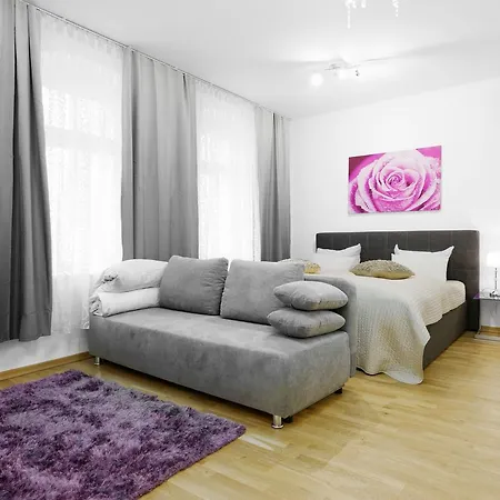 Апартаменты Grand Mitte *