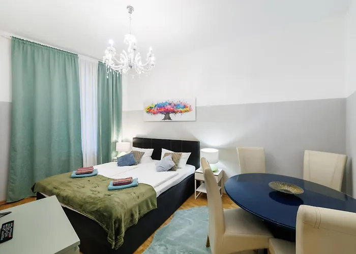 Grand Mitte Apartmán *